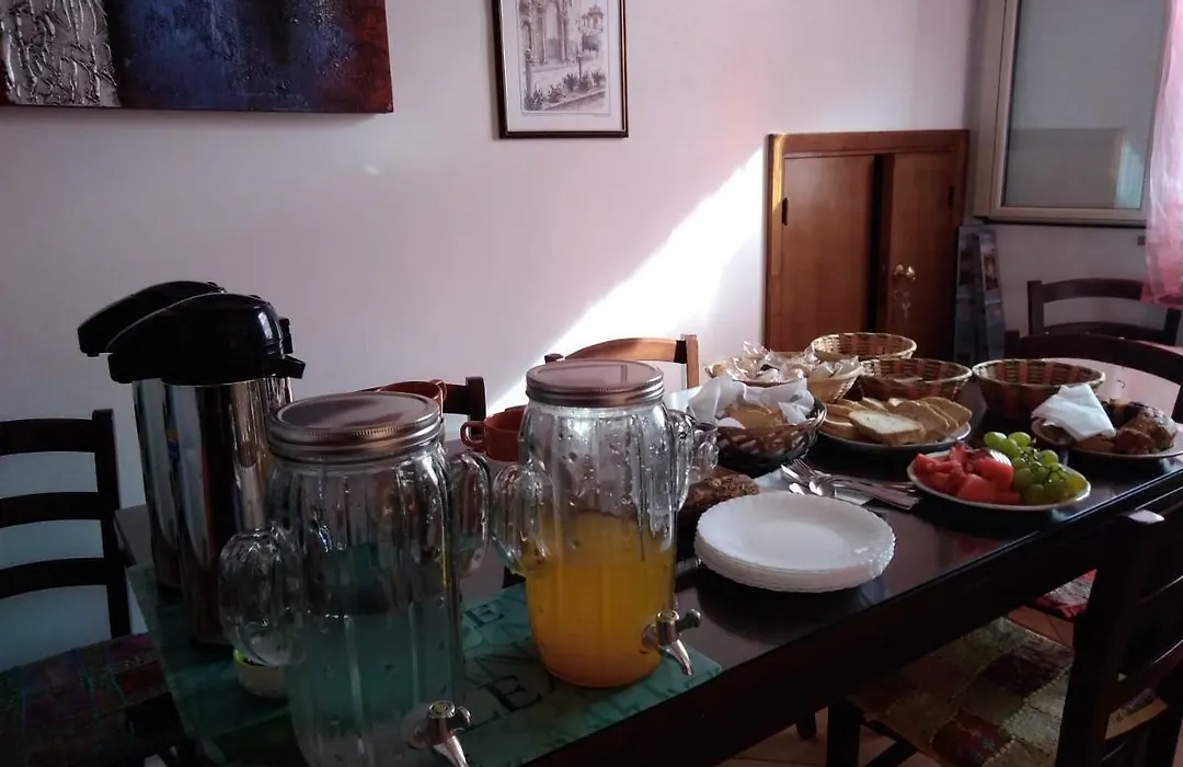 Alba Tra I Pini B&B-1